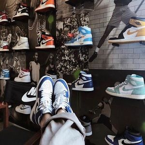 Meet your Posher, Pia